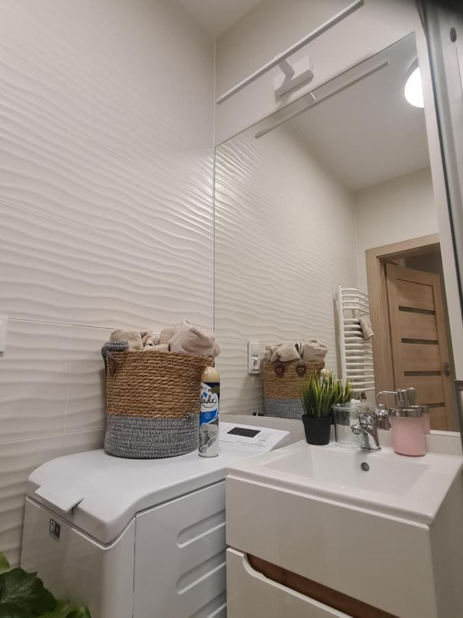 Mostowa 23 Bruno Apartment, Self Check-In 24H, Free Parking, Air-Conditioning พอซนาน ภายนอก รูปภาพ